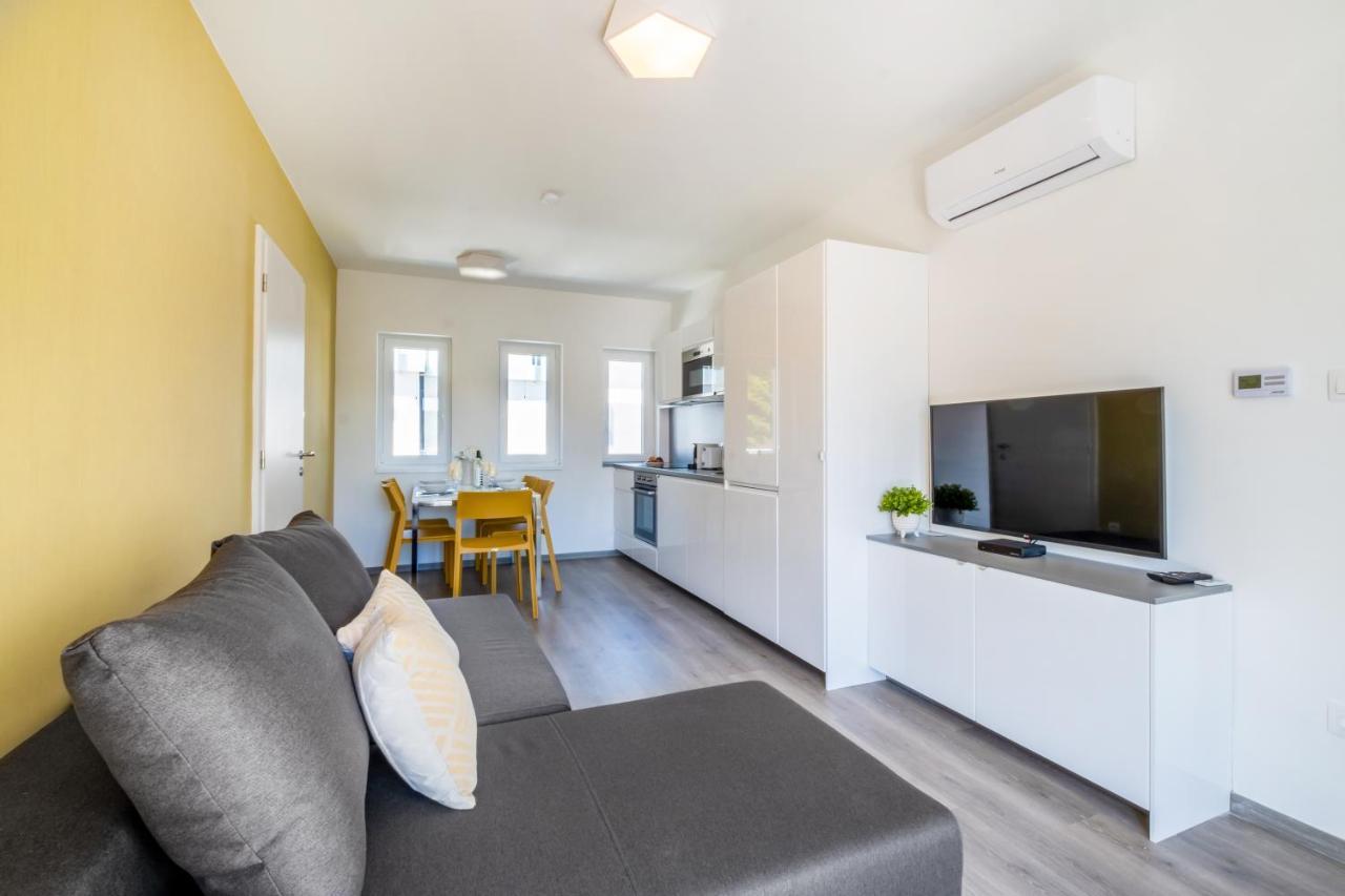 Myflat Villa Nuvola ชิโอฟก ภายนอก รูปภาพ